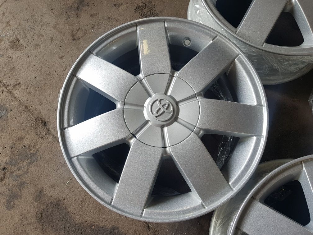 Alufelgi 15 Toyota Yaris Corolla Paseo Mazda 4x100 ET45