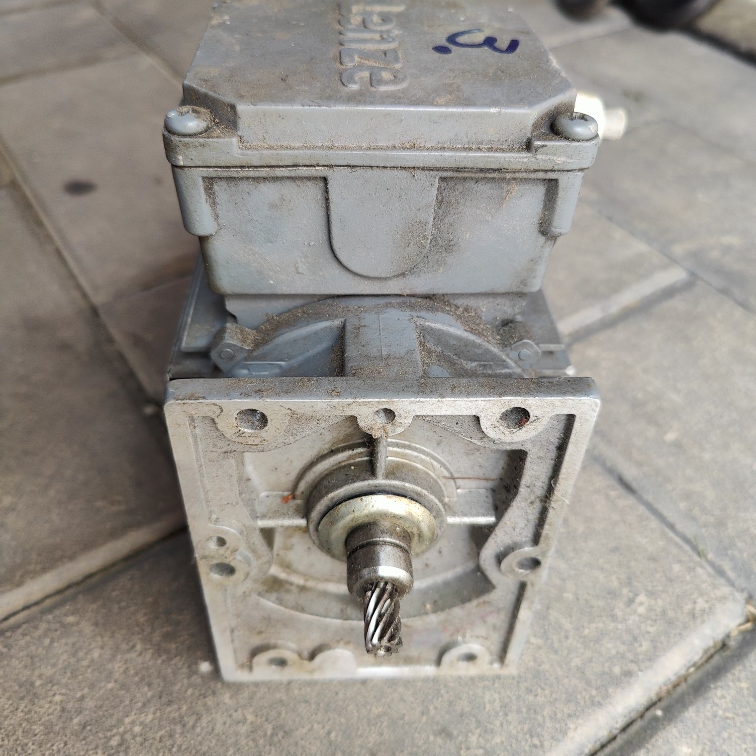 Мотор LENZE 0.18KW