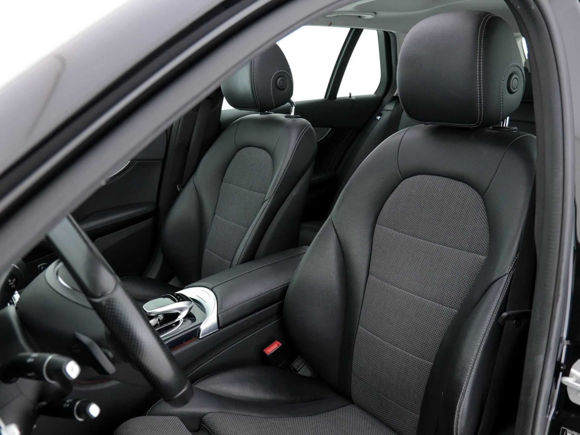 Mercedes C220d de dez 2015