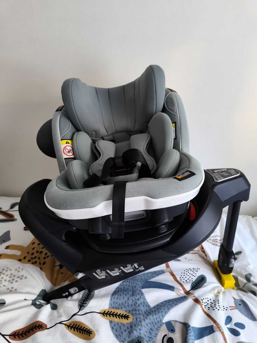 Cadeira Auto iZi Turn i-Size da BeSafe