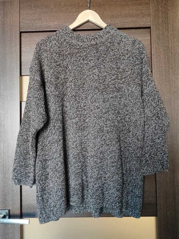 Brązowy sweter Miss H