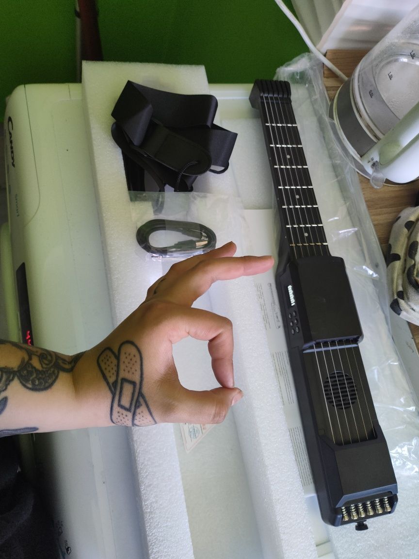 Smart guitar gitara Mogar