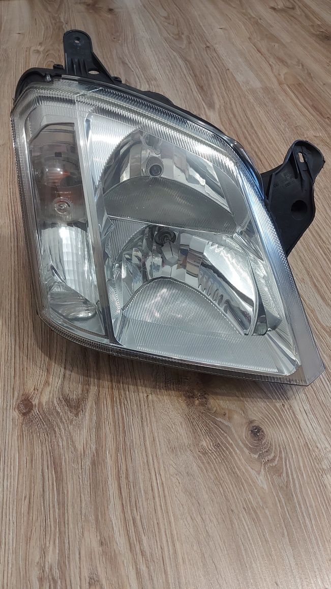 Lampa  reflektor OPEL MERIVA A