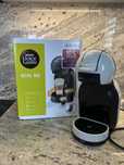Ekspress Nescafe Dolce Gusto Mini Me do kawy kapsułkowy krups