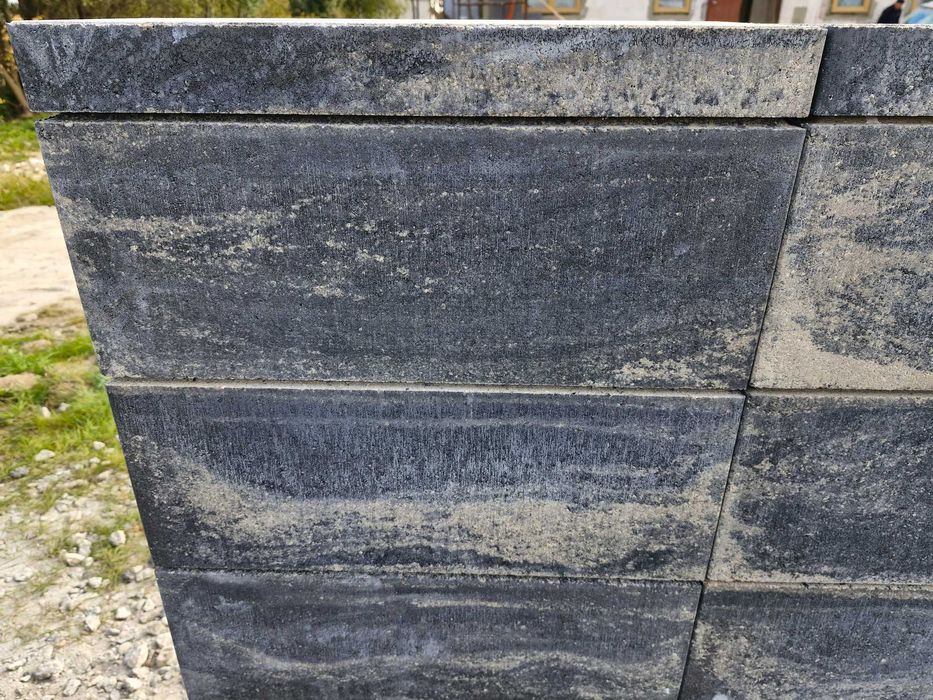 Bloczek ogrodzeniowy POLBRUK MURRO NERINO