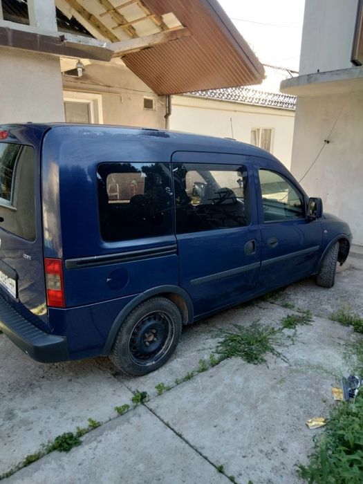 Опель комбо Opel