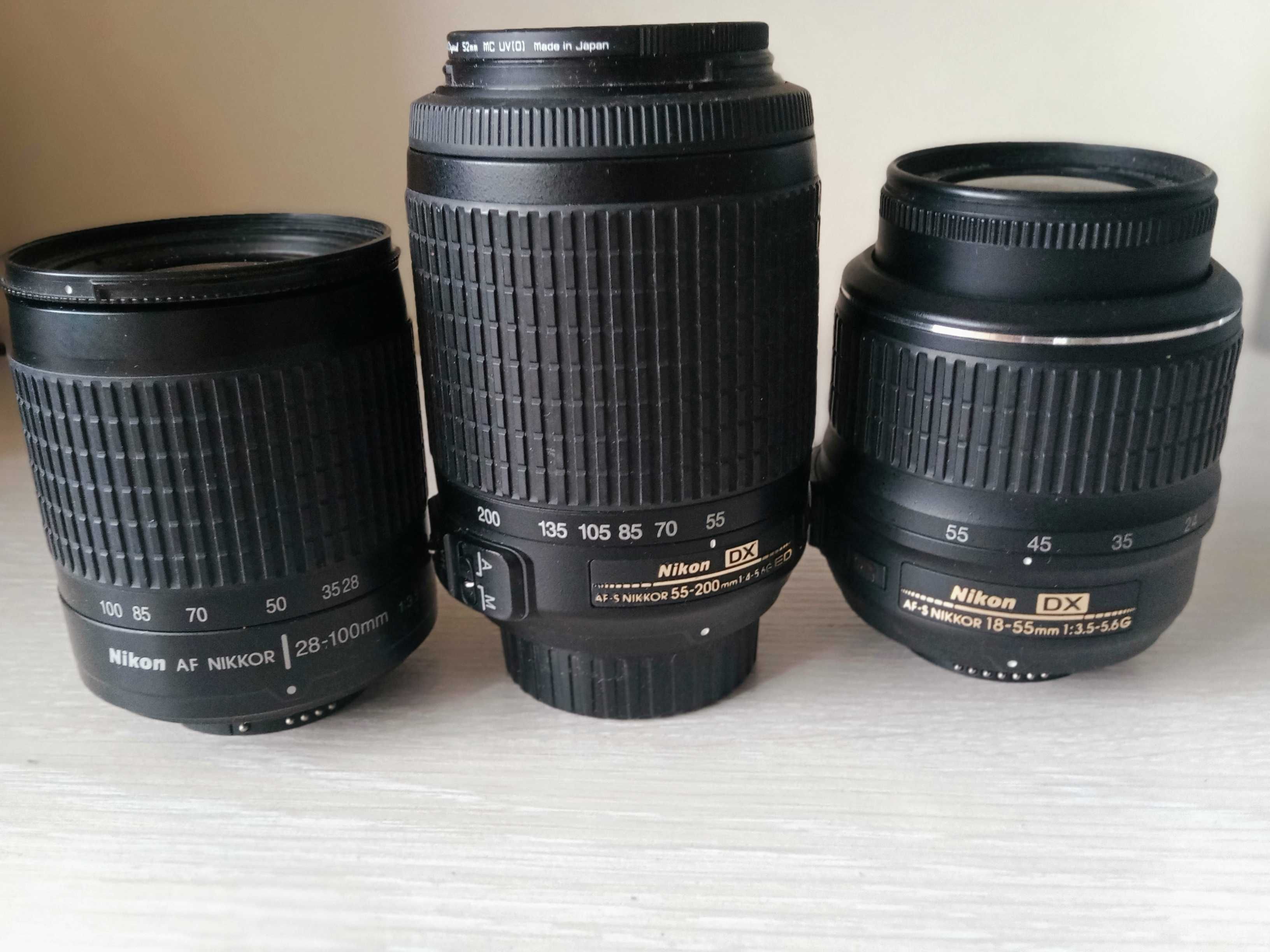 ЗУМ обєктиви та професійний фотоапарат Nikon