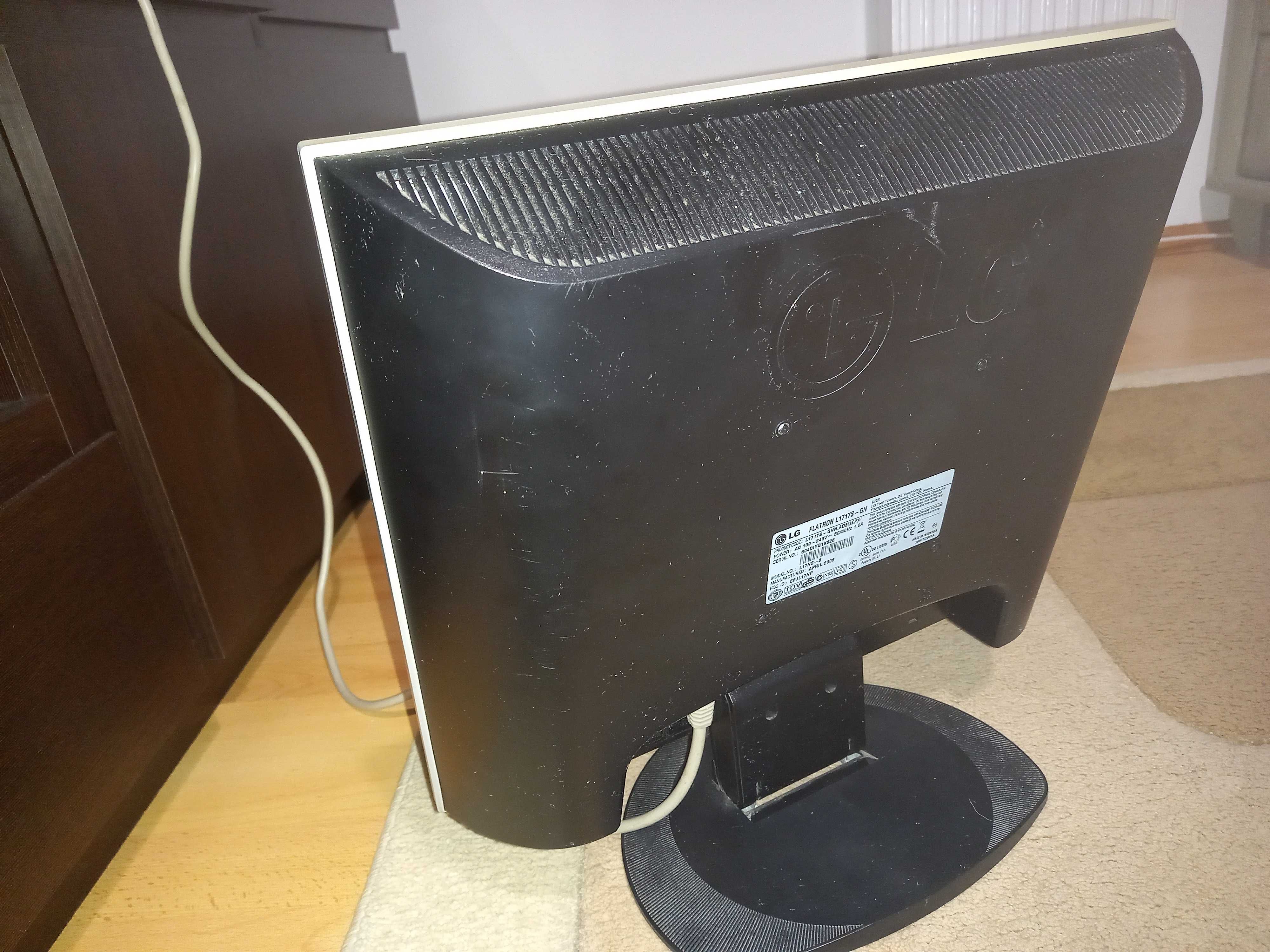 Monitor do komputera LG 17 cali