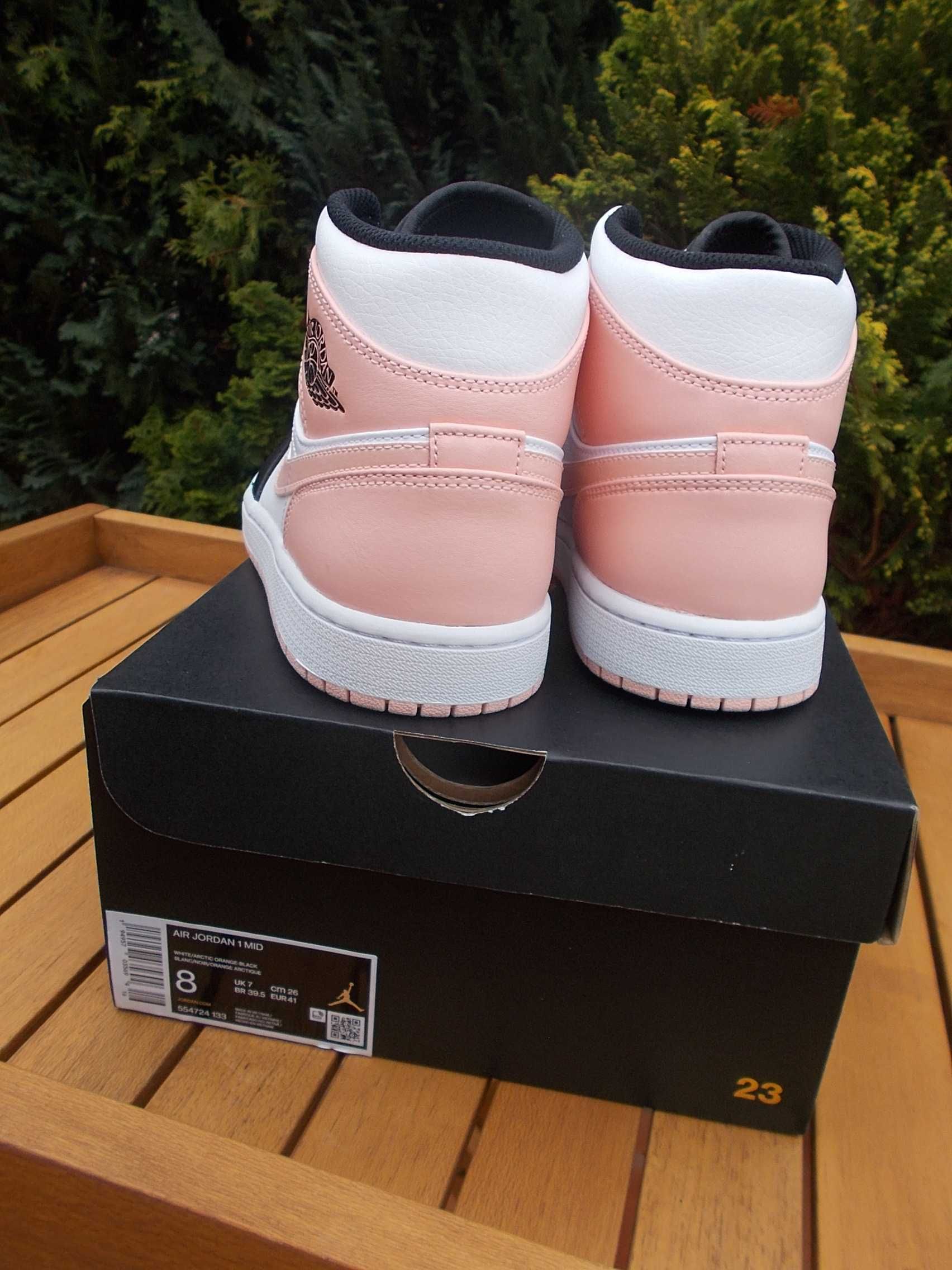 (r. 41- 26 cm) Nike JORDAN 1 Mid Crimson Tint Toe 554724,-133