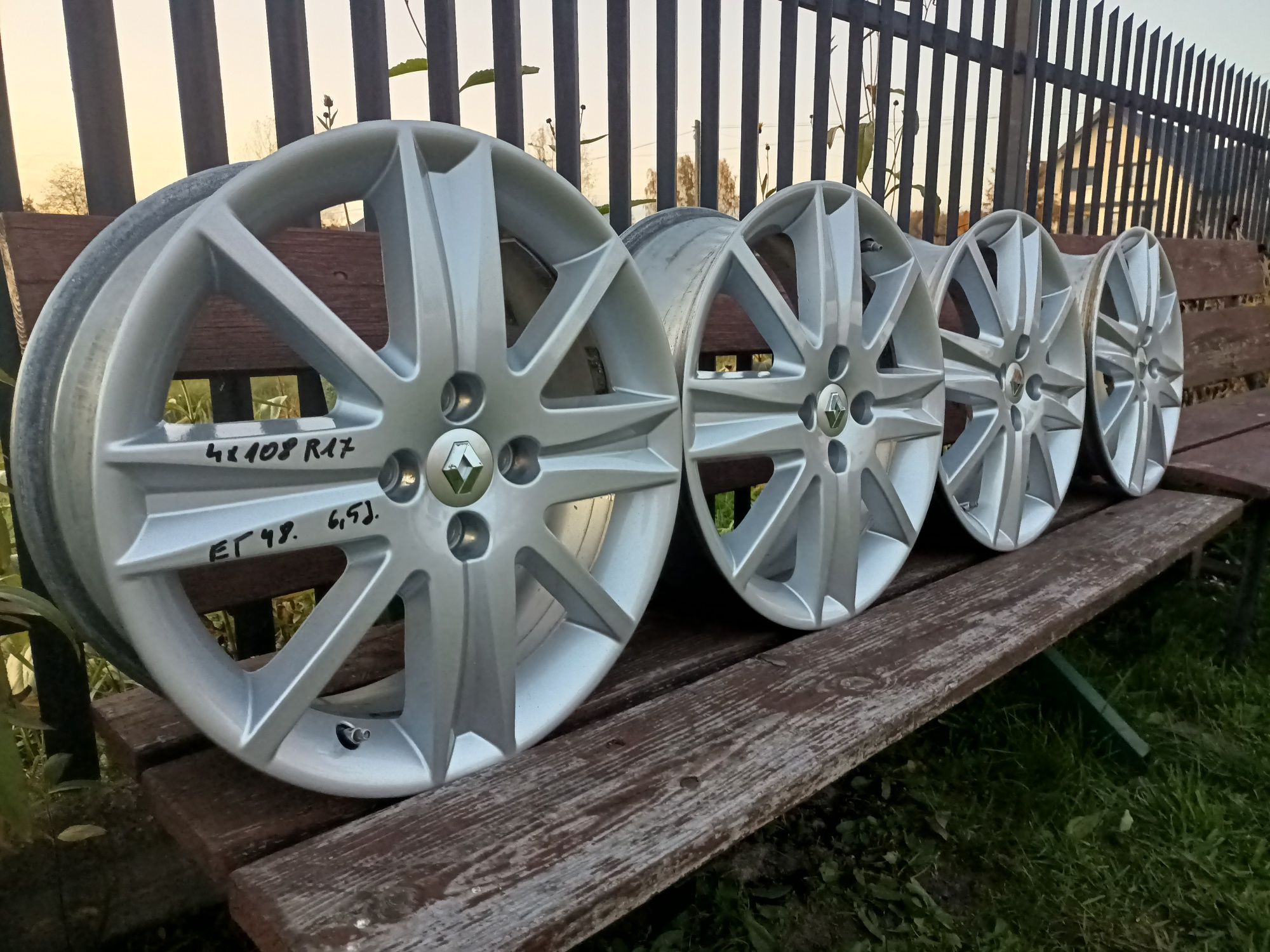 Felgi 4x108 R17 Renault