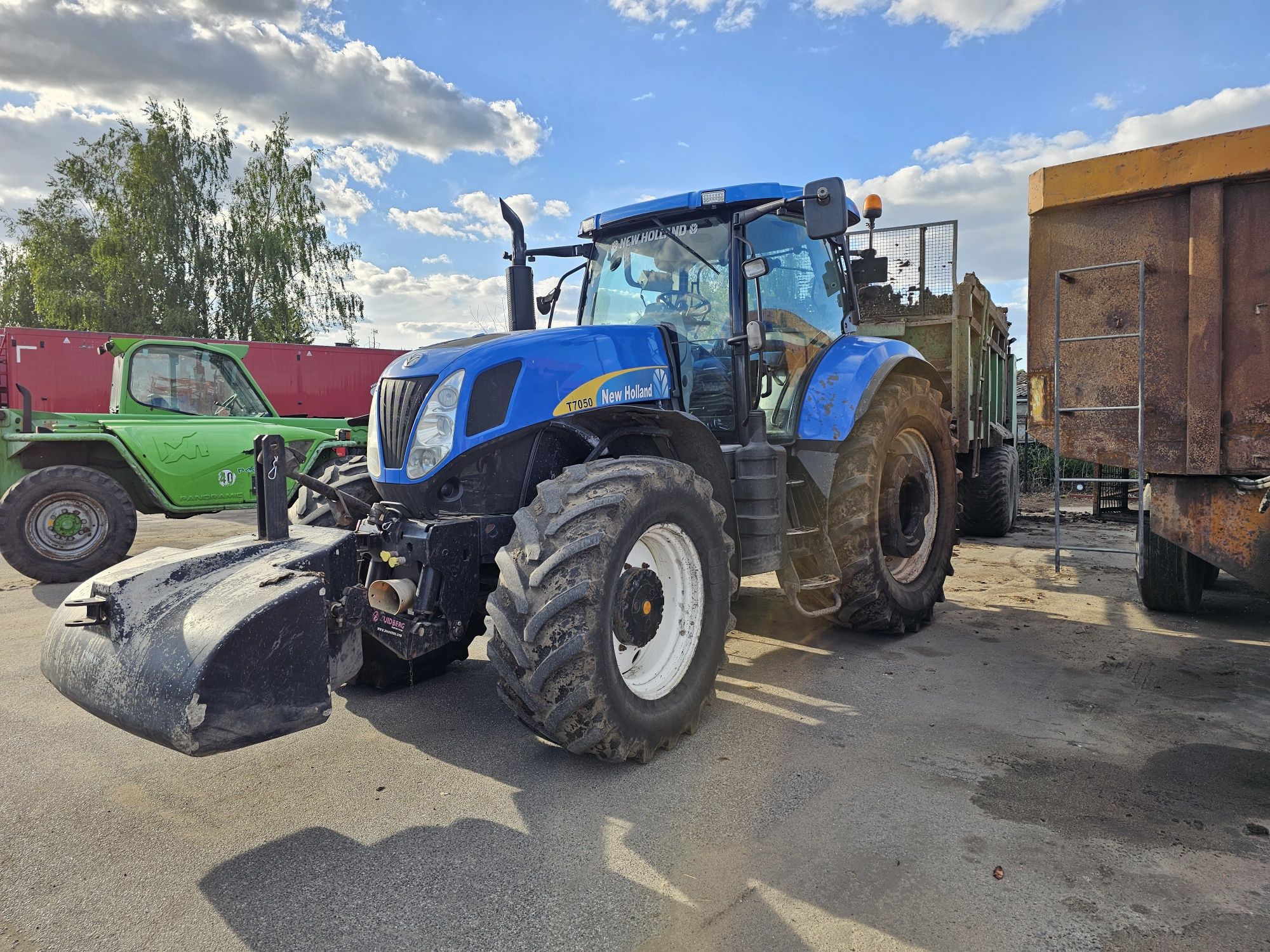 New holland t7050 Rc 2008r tuz wom pneumatyka amortyzowana  os