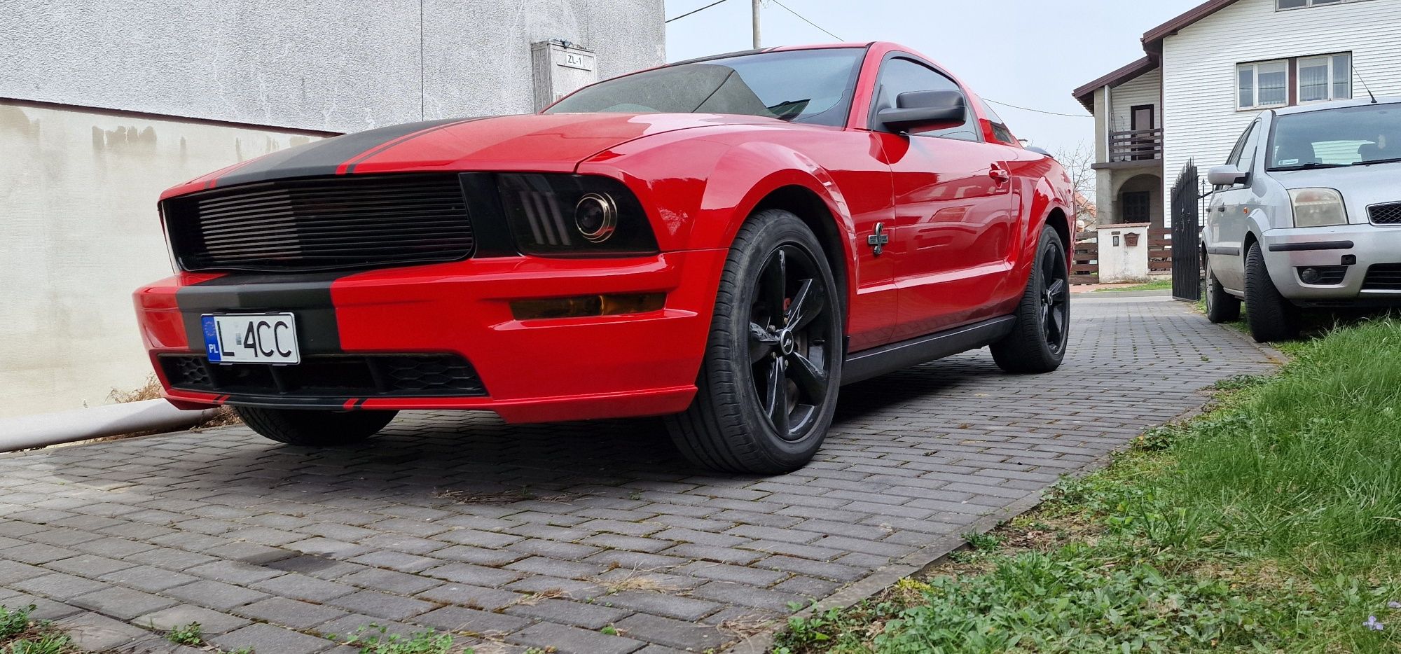 Mustang GT generacja V. 4.6 V8