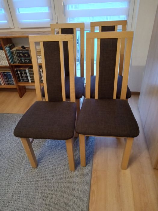 4 krzesła stan B. Dobry