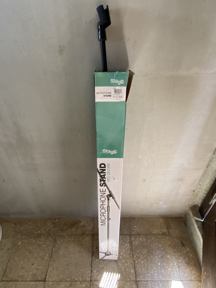 Suporte de Microfone MISQ22BK Stagg