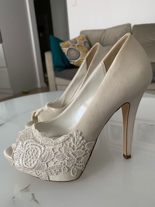 Buty, rozmiar 38, kolor ivory