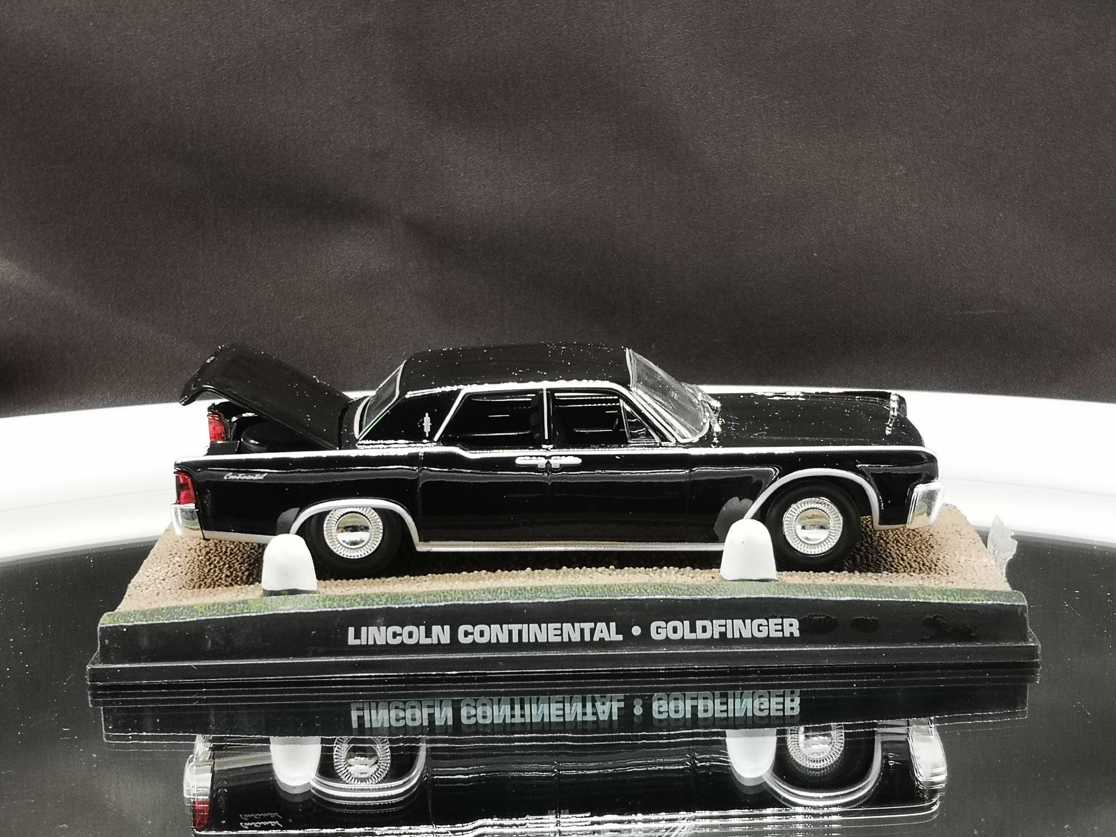 Lindo Diorama Lincoln Continental "Goldfinger"  007  1/43 da Fabbri