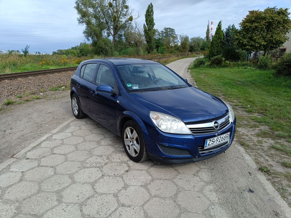 Opel Astra 1.4 Benzyna 2009r Klimatyzacja Aktualne Opłaty