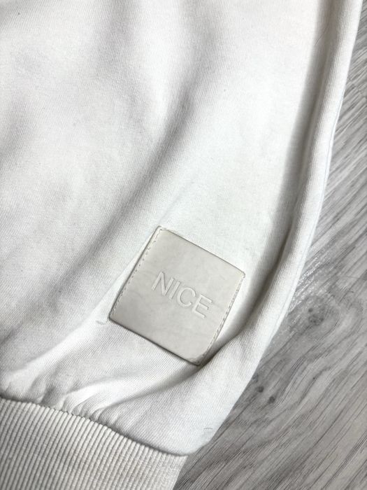 Белое худи NICE. Состояние:отличное, без пятен и дефектов.