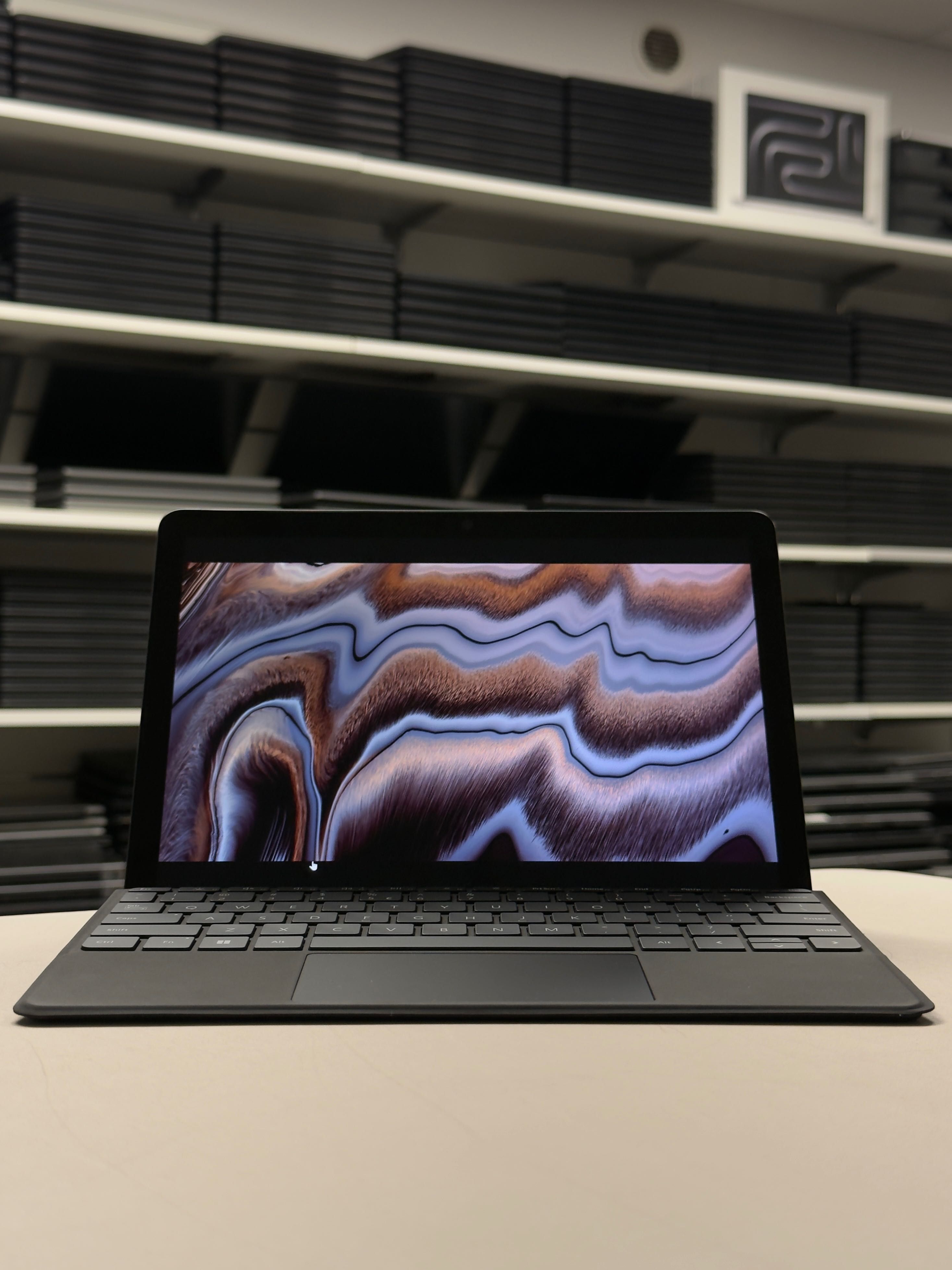 Tablet Microsoft Surface Go3 10,5" Wi-Fi LTE i3/8/256GB SIM + Klawa