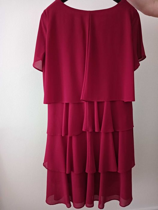 Vestido vermelho escuro