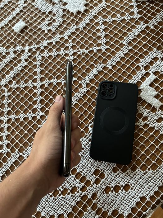 Iphone 11 pro max 100% kondycji 64gb