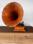 Sprawny gramofon z Buenos Aires z drewnianą tuba z 1905 roku, okazja!