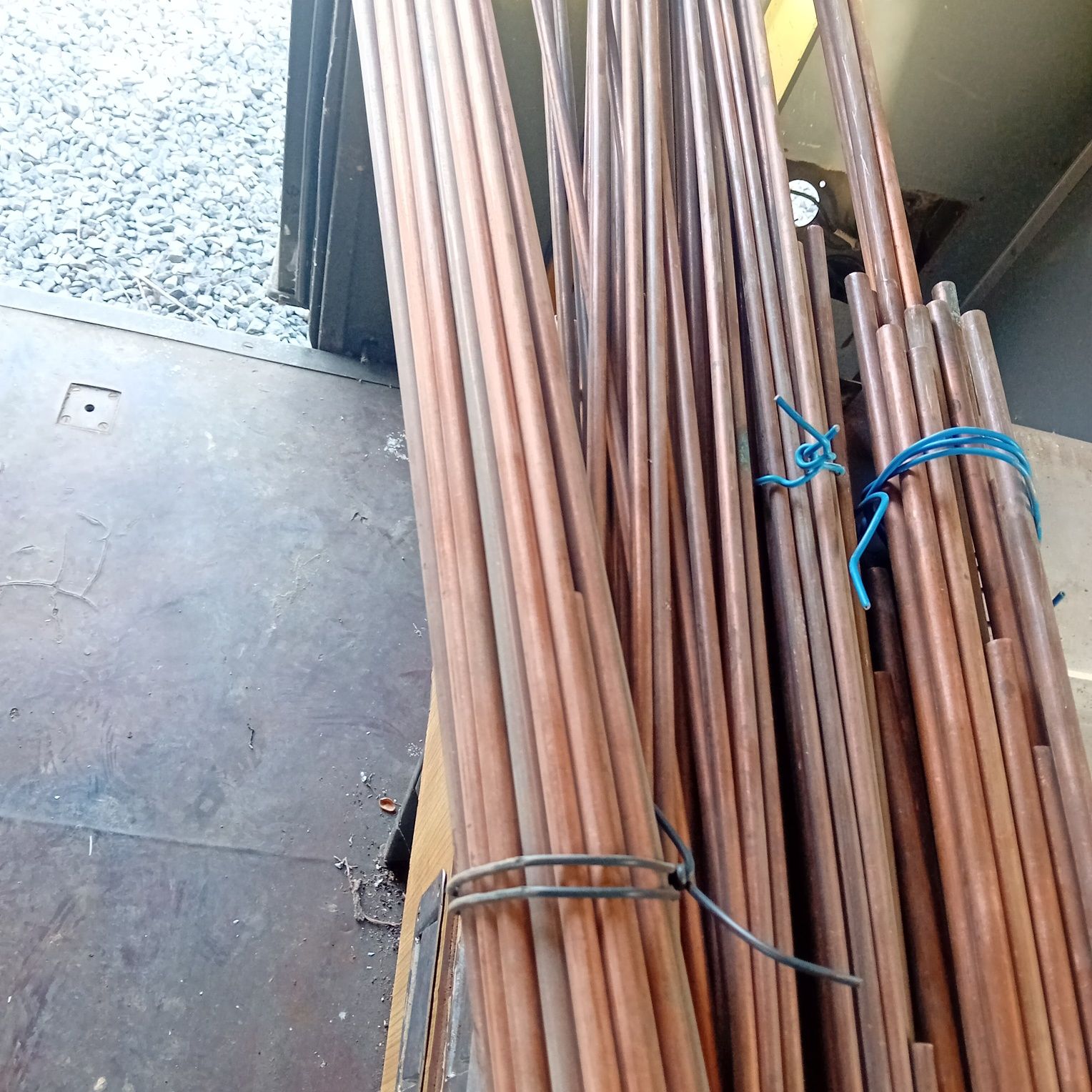 Rurka miedziana 10x1 M1E i (14x1, 8x1.5, 8x1, 16x1, 12x1).