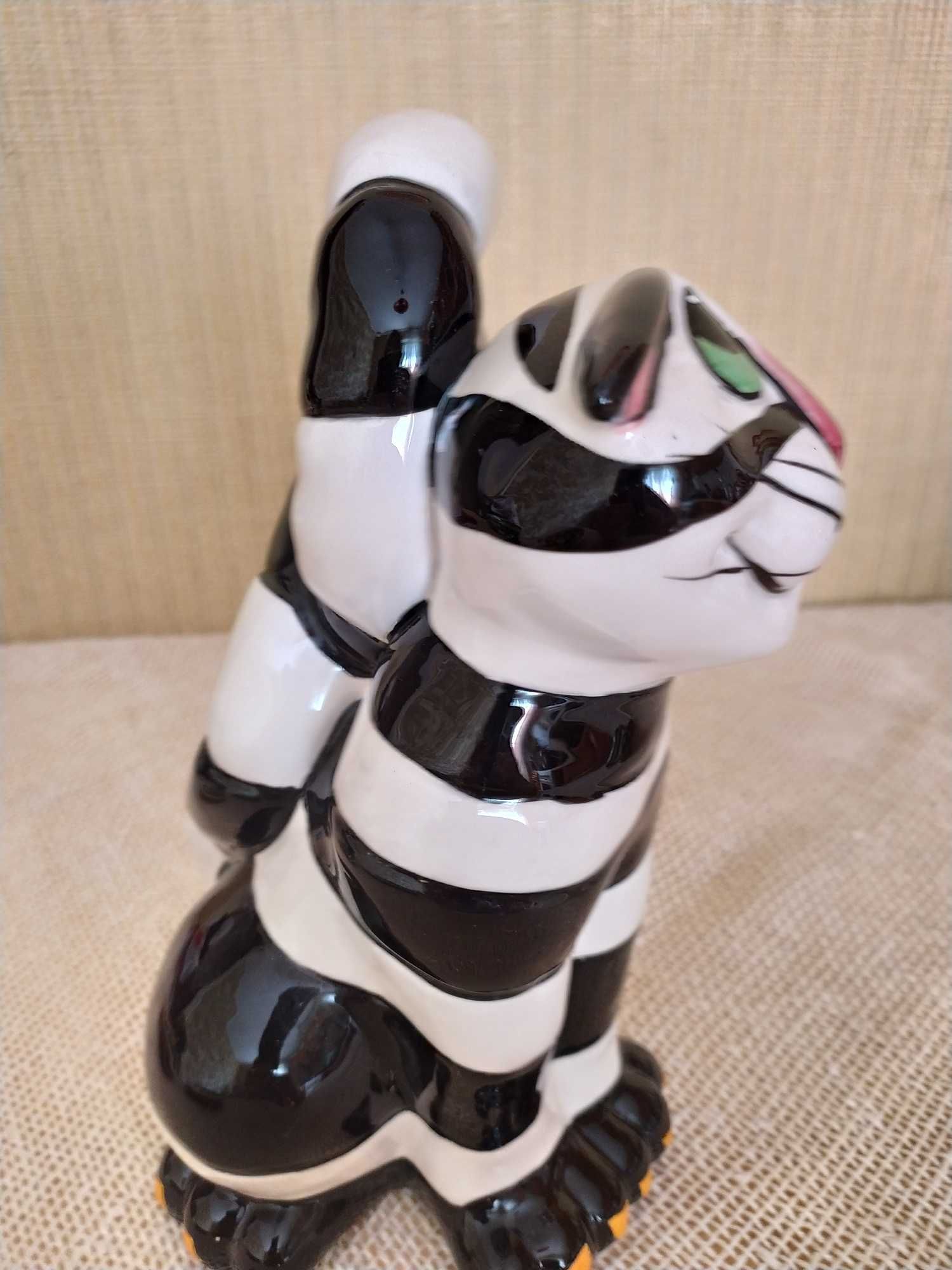 Кумедна статуетка смугастий Кіт Клансі кераміка Pavone Італія