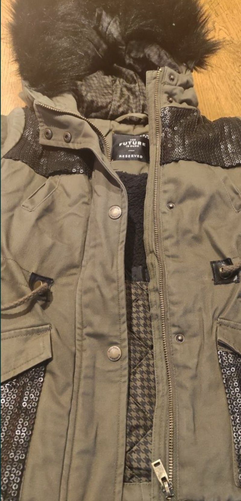Kurtka zimowa Reserved khaki rozm. 158