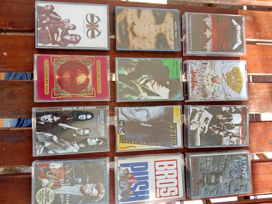 Cassetes originaisa funcionar. Cada 10 euros.