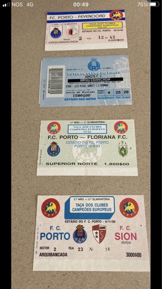 Vendo bilhetes antigos de futebol e de fórmula 1