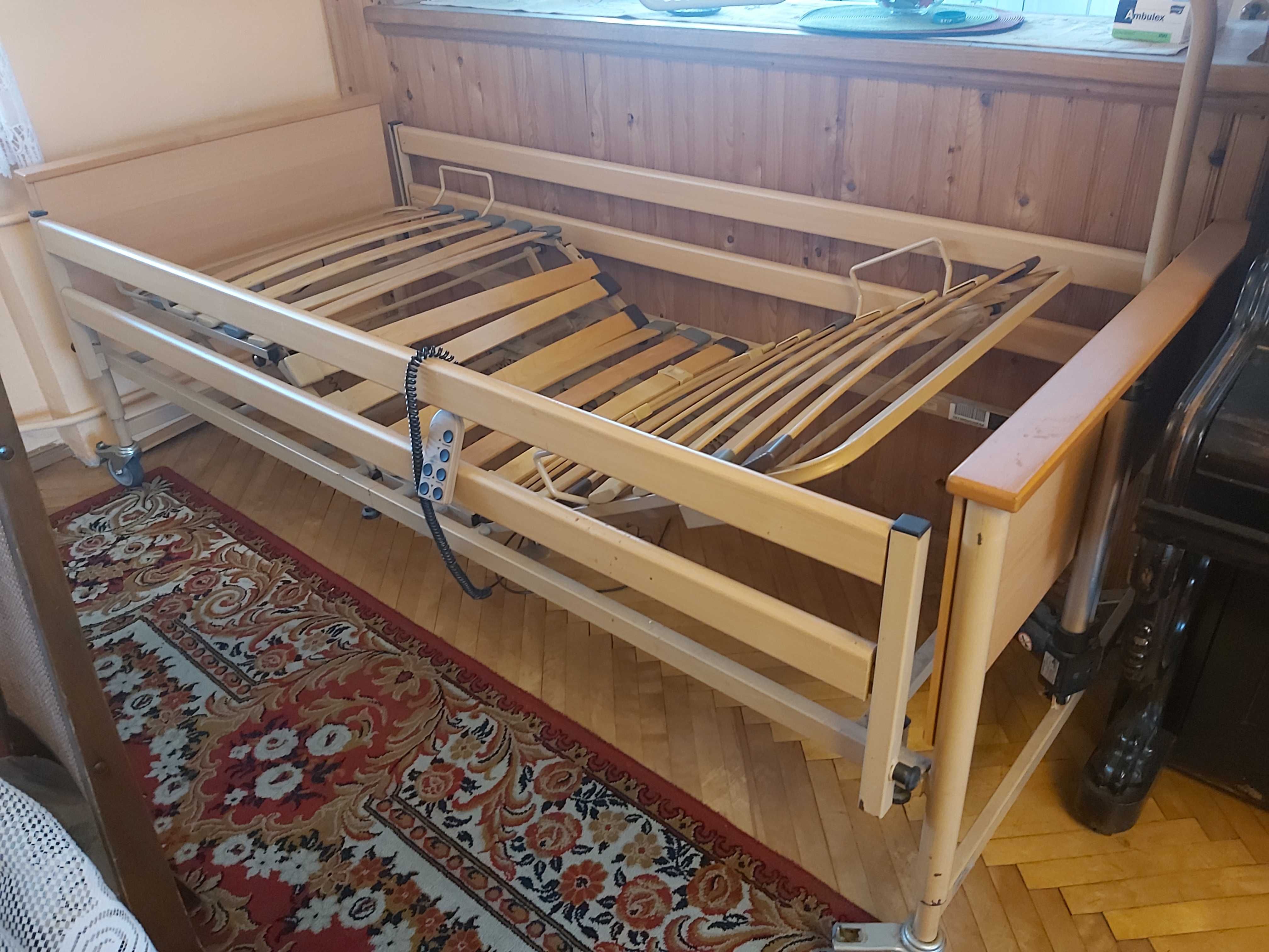 Meblowe łóżko rehabilitacyjne sterowane elektrycznie