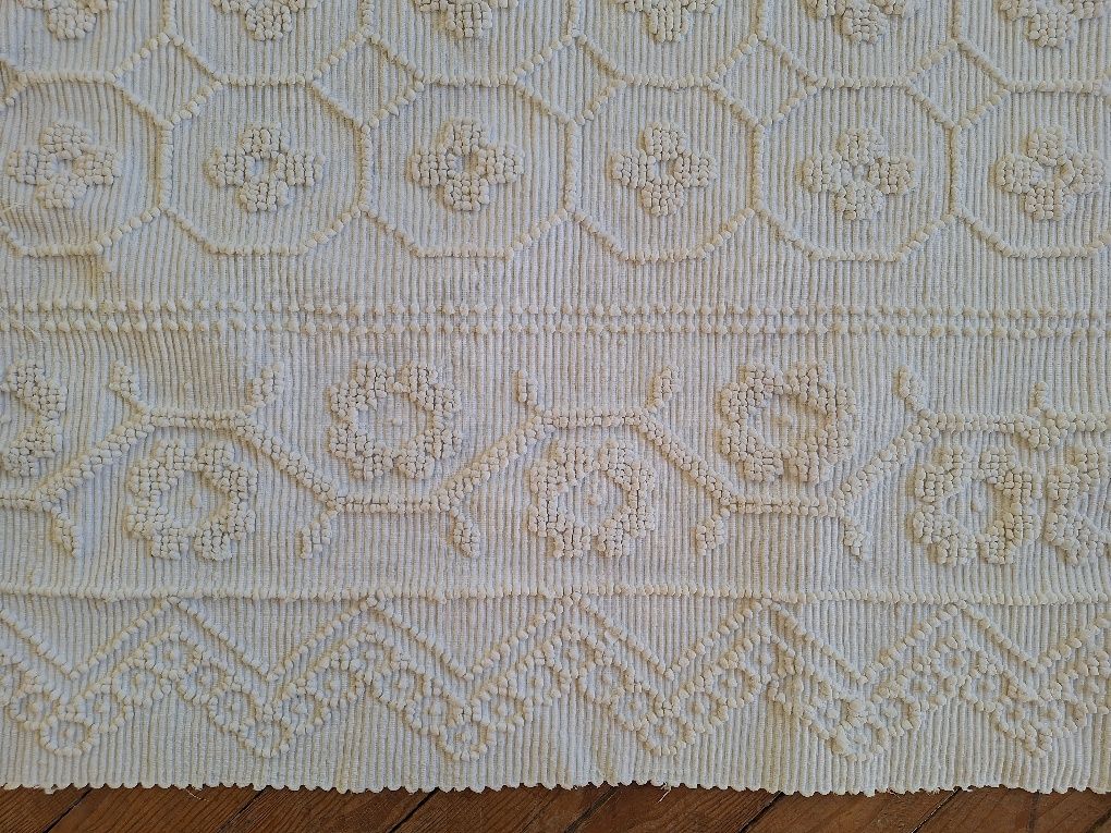 Tapete com padrão em relevo