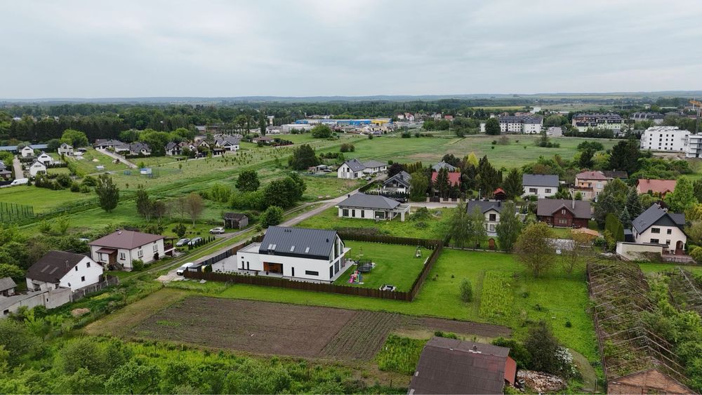 Atrakcyjna działka budowlana 10 ar - Zamość blisko centrum