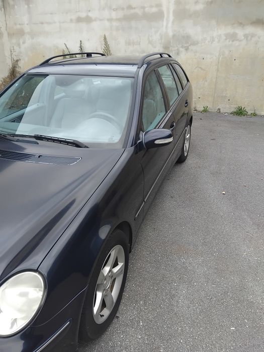 Carrinha Mercedes C 200