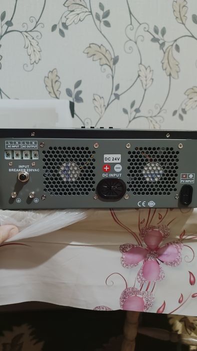 Datouboss — гібридний інвертор 24V / 3000W (Новий)