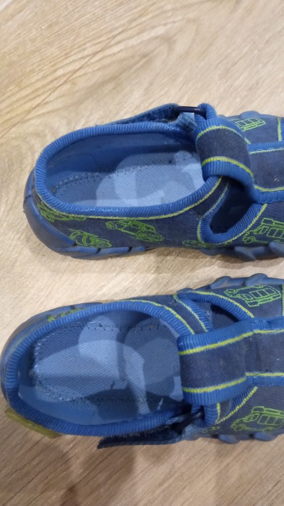 Buty befado kapcie rozmiar 20 dla chłopca