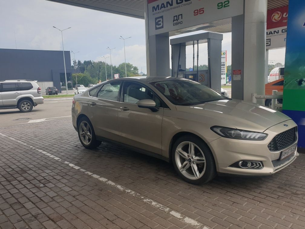 Цена снижена!Ford Fusion SE 2015,2.5ГБО,129т.км пробег, все кроме кожи