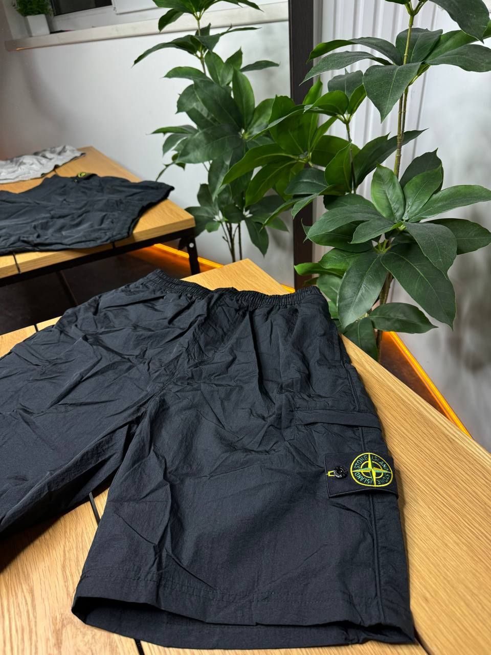 Шорти stone island