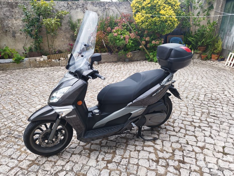 Benelli ZenZero 350 - Scooter - 2012