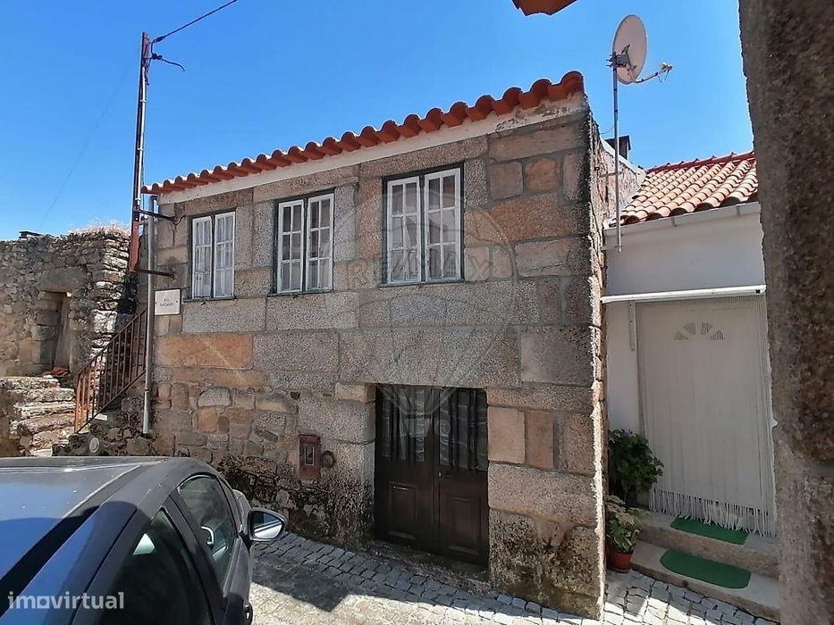 Moradia T2 para venda