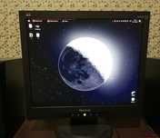 Монітор ViewSonic va703b з кабелями.