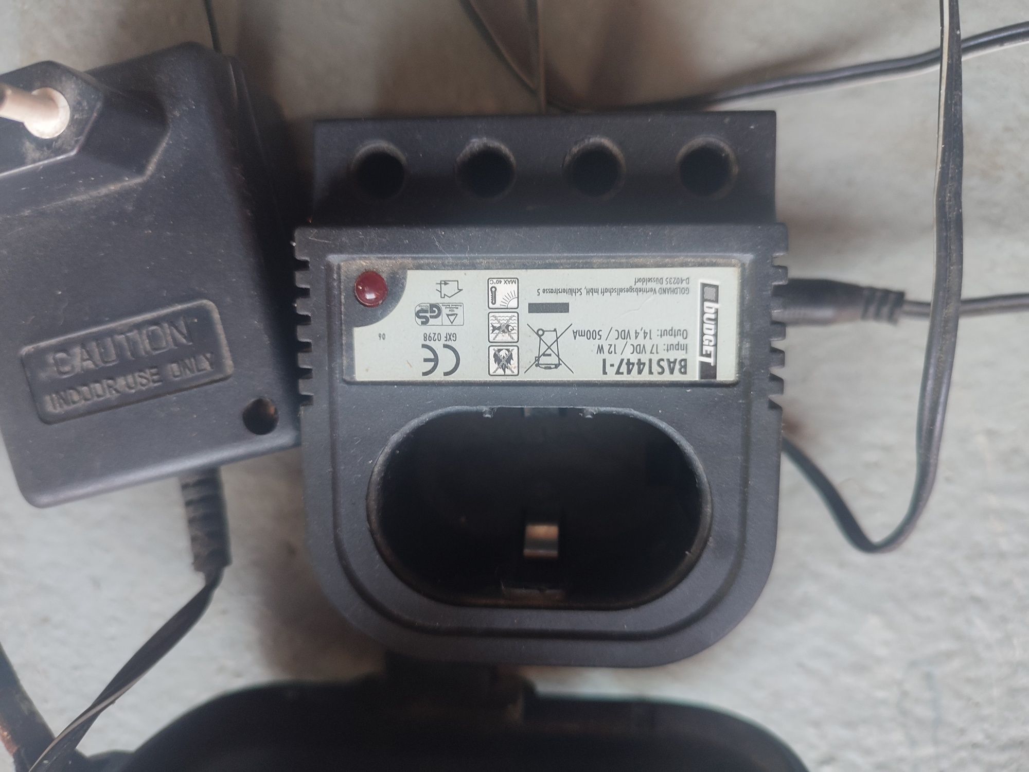 Wkrętarka akumulatorowa 14.4V + ładowarka