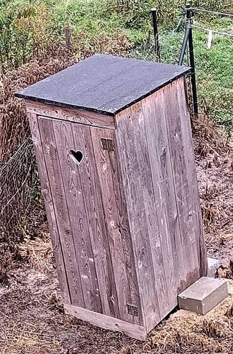 Wc drewniane ,toaleta drewniana,wychodek, sławojka