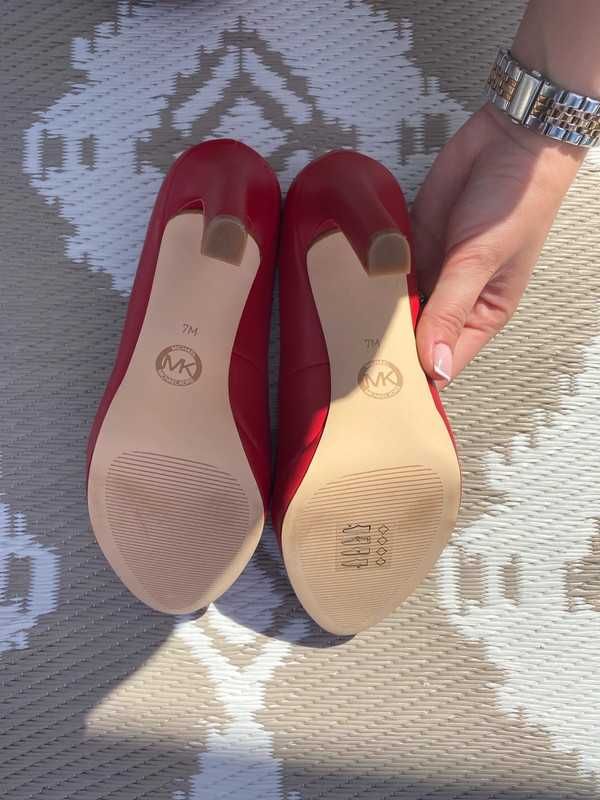 Michael Kors nowe szpilki