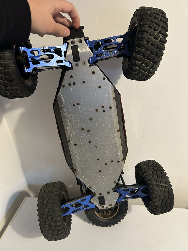 Losi lasernut u4