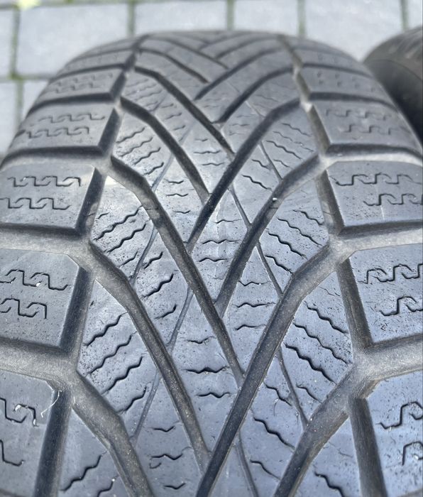 Opony zimowe Falken eurowinter 195 65 r15 4 szt