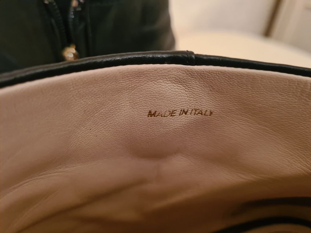 Продам ботильйоны Prada бу оригинал