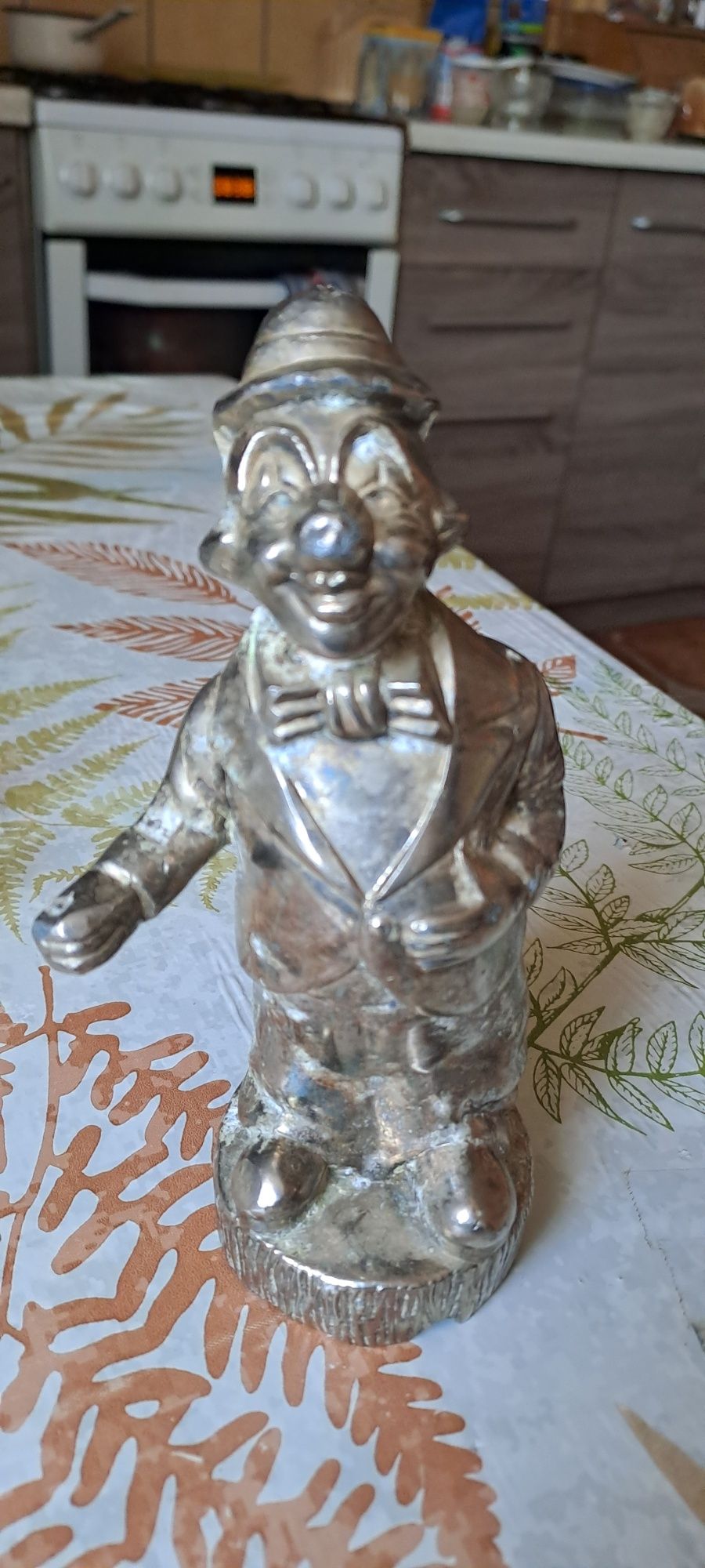 Skarbonka klaun metal ciężka