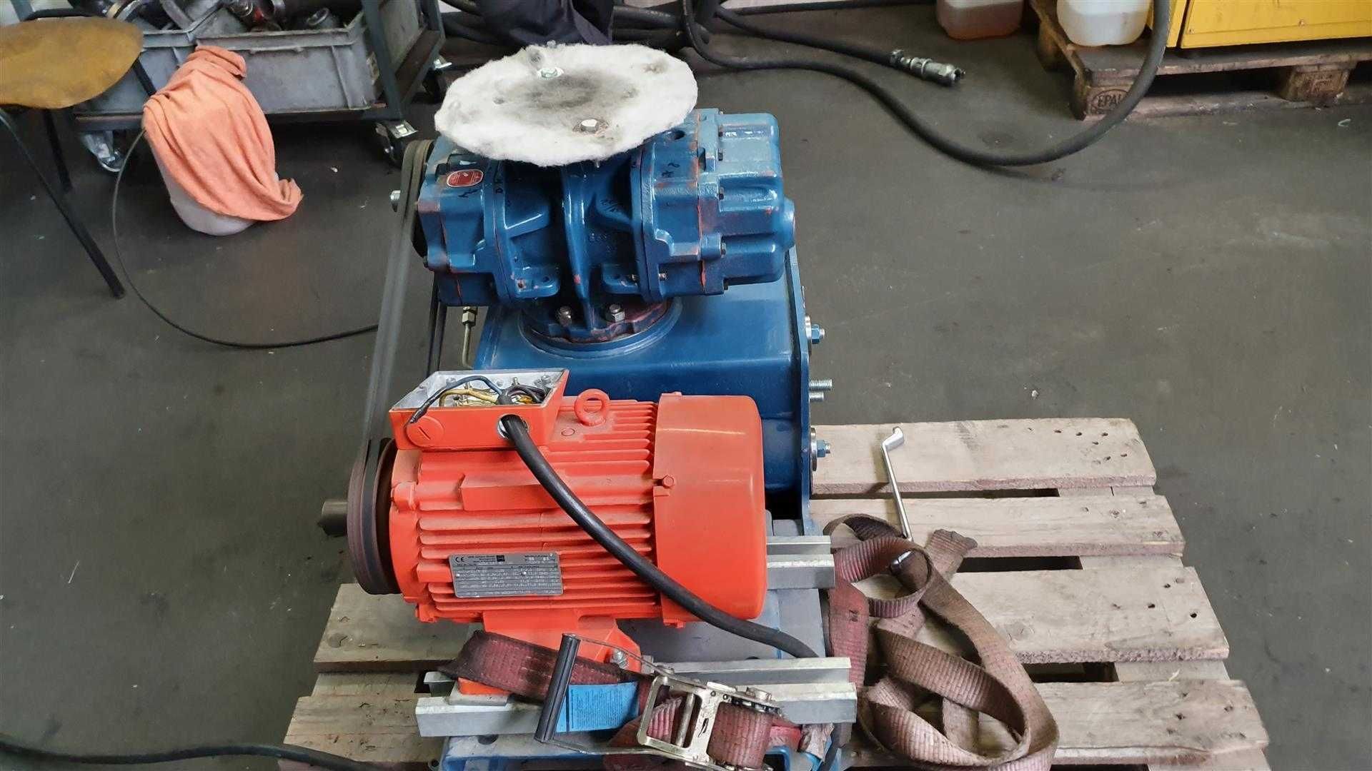 SPRAWNA!!! Dmuchawa Aerzen GM4S 3,34kW, 3,1m3/min + Silnik VEM S001900